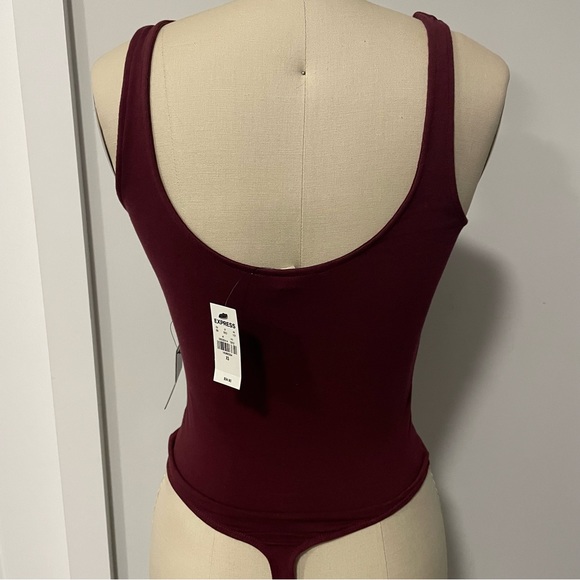 Express One Eleven V-Wire Thong Bodysuit - Picture 5 of 7